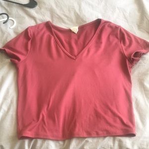 maroon vneck crop too